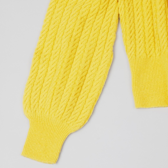 NWT ALC Mustard Yellow Turtleneck Sweater - Picture 2 of 7